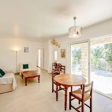 Daire Grand T2 Clim & Wifi En Rez De Proche