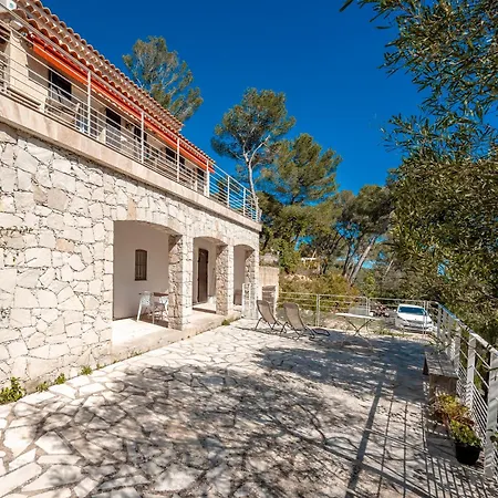 Daire Grand T2 Clim & Wifi En Rez De Proche Hyères